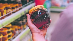 KAKO DA PREPOZNATE DOMAĆI MED Ovaj trik sa šibicom je nepogrešiv, odmah ćete znati da li su vas prevarili