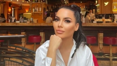 SADA JE KONAČNO SVE JASNO! Detalj na fotografiji otkrio zašto se Helena verila i venčala u roku od nedelju dana! (FOTO)