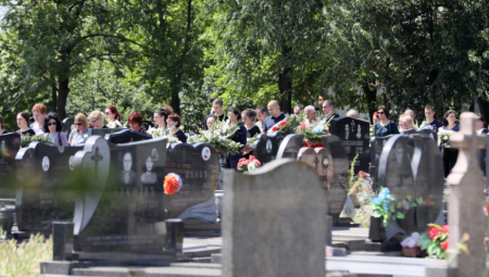 ZA UBISTVO 3.267 SRBA DOBILI 22 GODINE! Sraman odnos pravosuđa BiH i Haga prema bošnjačkim zločincima u Podrinju