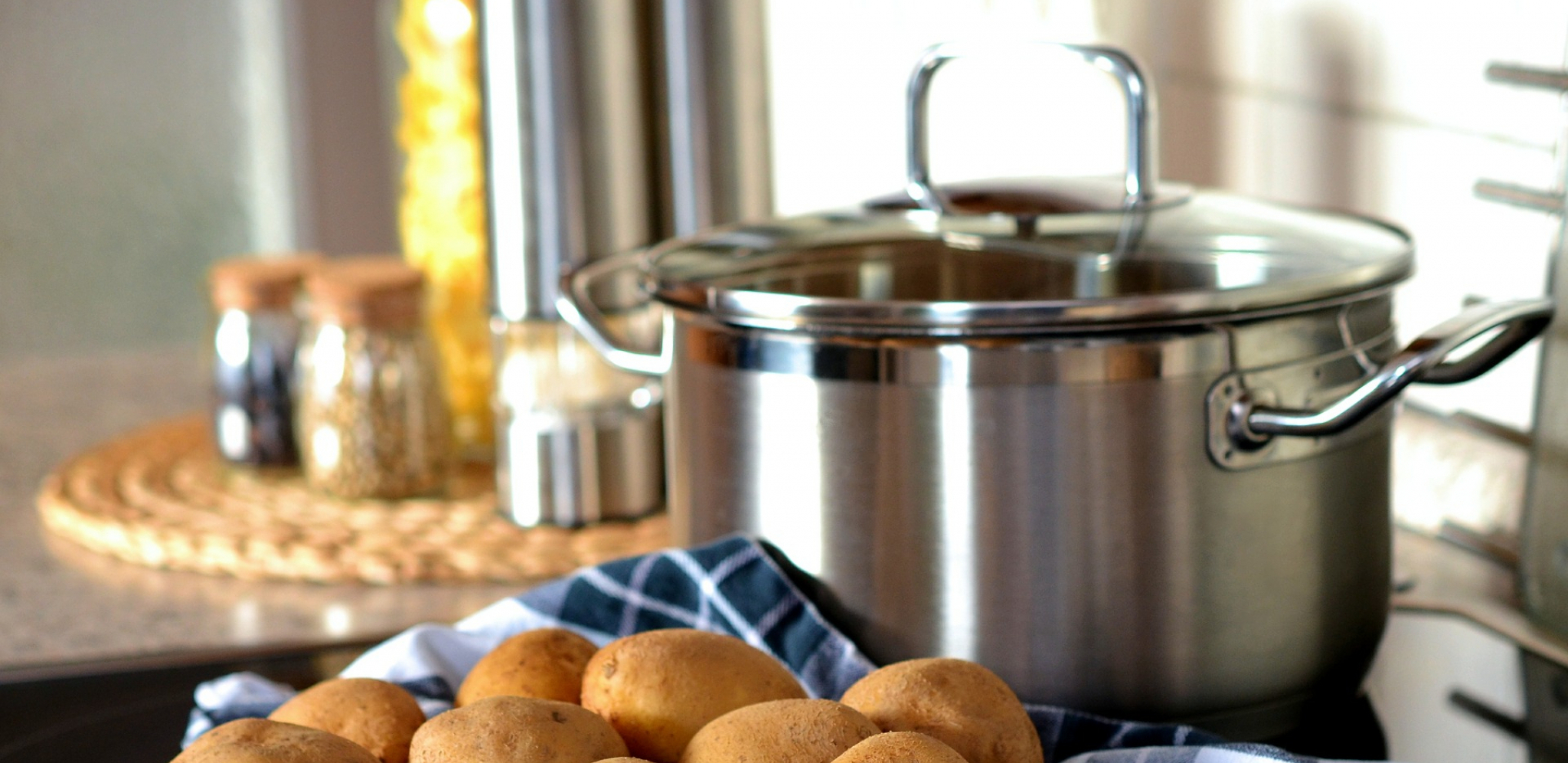 KUVAMO U NJIMA, ALI DA LI SU ZAISTA ZDRAVI Evo koji lonci ispuštaju štetne materije