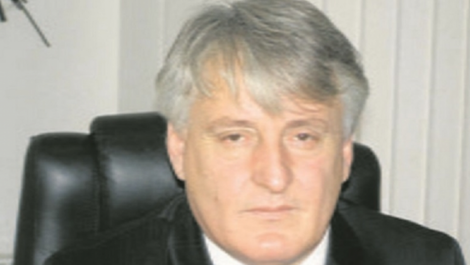 PODRŽAO STAV PRIŠTINE Ragmi Mustafa poziva Albance na bojkot referenduma