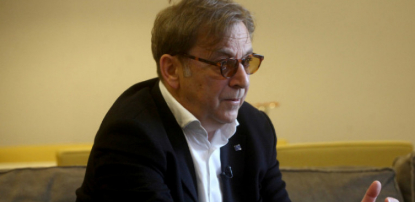 REČI OD KOJIH SE SRCE SLAMA Tihomir Stanić iskreno o majci, nakon njene smrti: Mog oca upoznala je preko oglasa, odavno se odrekla svega materijalnog i razdelila sve što je stekla!