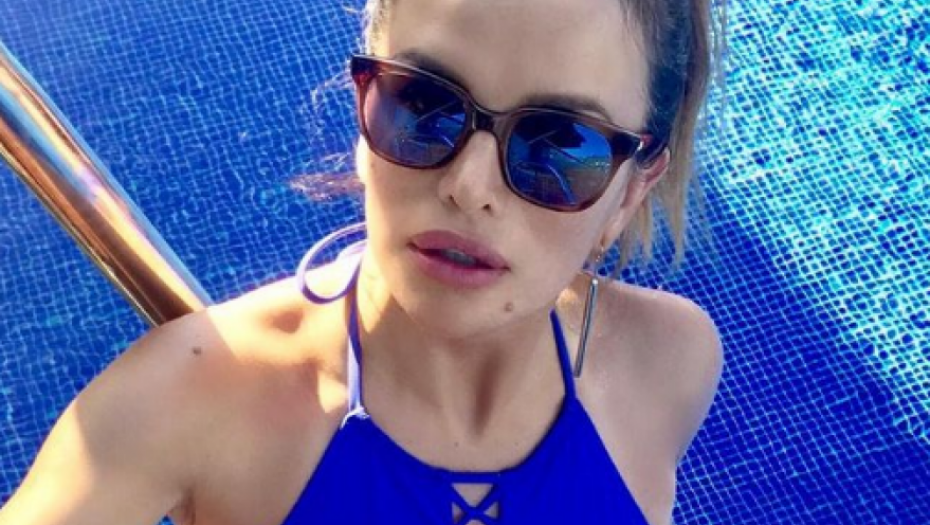 5.000 LAJKOVA ZA 15 MINUTA Severina srušila internet fotografijama iz kade, njeno telo je neverovatno! (FOTO)