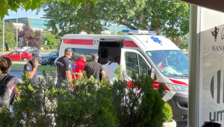 ŽESTOKA TUČA ADVOKATA U BEOGRADU! Cvijić napao Kokanovića posle Skupštine komore, reagovala policija i Hitna pomoć (FOTO)