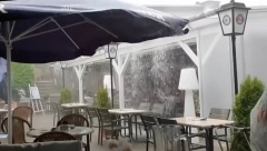 NAJNOVIJE UPOZORENJE RHMZ Olujni vetar, grad i pljuskovi u narednih sat vremena u ovim delovima Srbije!