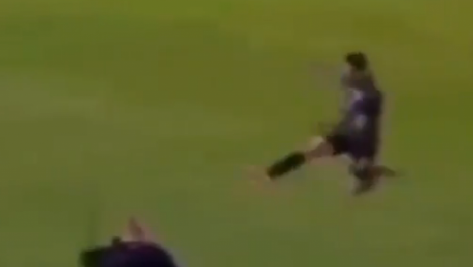 ČOVEČE, ŠTA TI BI? Svet fudbala se smeje Hrvatu, nikome ništa nije jasno! (VIDEO)