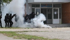 HAOS NA UTAKMICI SRPSKOG KLUBA Navijač pao sa tribine, pa došlo do sukoba sa Žandarmerijom