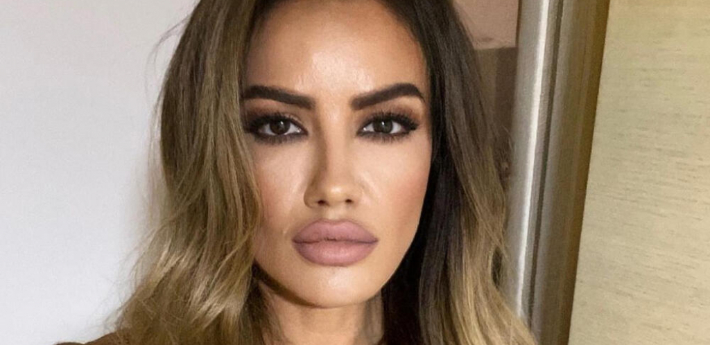 SEVNULO MEĐUNOŽJE Sindi je u ovoj kombinaciji došla u emisiju, a onda je izazvala lavinu komentara!