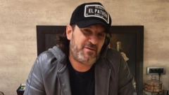 UTORAK U 19:30! Šta to Aca Lukas sprema u pozorištu na Terazijama?!