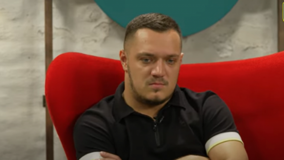 GASTOZ PRETUČEN?! Rijaliti zvezda objavila stravične povrede lice, fanovi u neverici (FOTO)