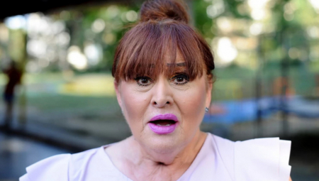 JEDINA FOTOGRAFIJA NADE MACURE IZ MLADOSTI: Danas je najpoznatija doktorka u Srbiji, a na ovoj fotografiji je niko ne prepoznaje