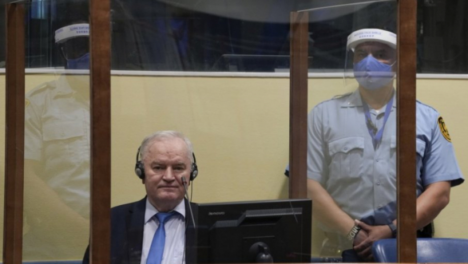 RATKO MLADIĆ NE MOŽE VIŠE NI DA GOVORI Srpski general u teškom stanju u bolnici