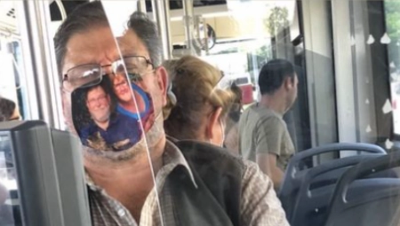 NESVAKIDAŠNJI POTEZ PUTNIKA GRADSKOG PREVOZA Pogledajte zašto su svi gledali u njega (FOTO)