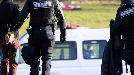 ZLOSTAVLJAČ NAPASTVOVAO DEVOJČICU 140 PUTA Srbin osuđen na 10 godina  zatvora u Švajcarskoj zbog silovanje ćerke!