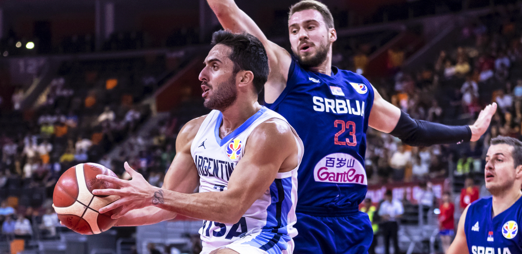 NOVA GLAVOBOLJA ZA SVETISLAVA PEŠIĆA Povredio se i Marko Gudurić