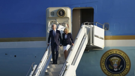 Zvaničnik: Bajden će sam držati konferenciju za medije, Kremlj: Putin će održati svoju