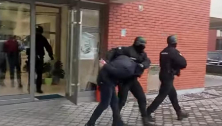 Ovo su imena Deksterovih pomagača koji su uhapšeni u Srbiji: Za dvojicom se još traga