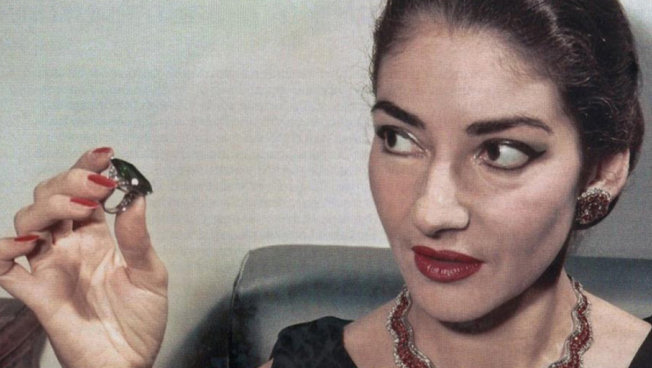 SVETSKA DIVA ANĐEOSKOG GLASA! Izazivala  je uzdahe i osmehe mnogih muškaraca, a njeno srce ostalo je slomljeno