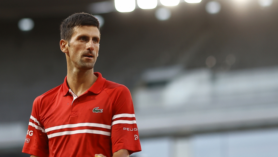 PAZI SE, NOVAČE, SVI ŽELE DA TI VIDE LEĐA! Postoje dva načina da Đoković izgubi prvo mesto nakon Vimbldona!