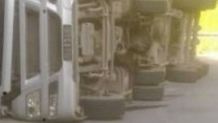 OTKAČILA SE PRIKOLICA OD TERETNJAKA Kod Ražnja izmenjen režim saobraćaja