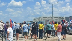 VRATILI BI NAS U VREME LANACA I KATANACA Mlađa, Đilas i Jeremić gaze i teraju sve koji investiraju u našu državu (FOTO)