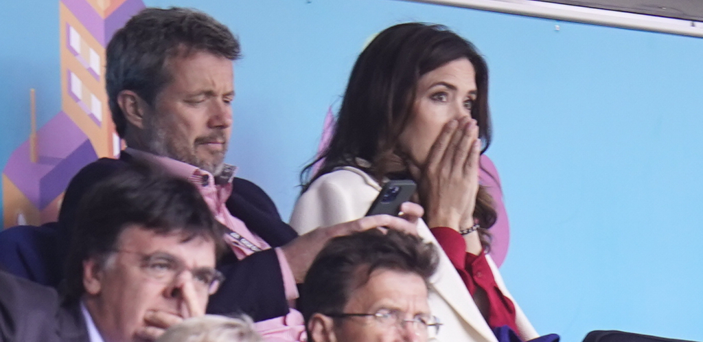 SLIKA KOJA JE OBIŠLA SVET Danska princeza nije mogla da poveruje šta gleda, ali sve je šokirala reakcija princa! (VIDEO)