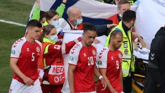 OTKRIVENO!  Evo kroz kakvu je agoniju Kristijan Eriksen prošao dok je ležao na zemlji, ovaj potez lekara je bio jako bitan!