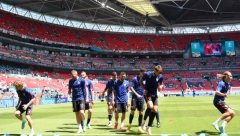 HAOS NA VEMBLIJU Englezi brutalno ponizili Hrvate pred početak utakmice