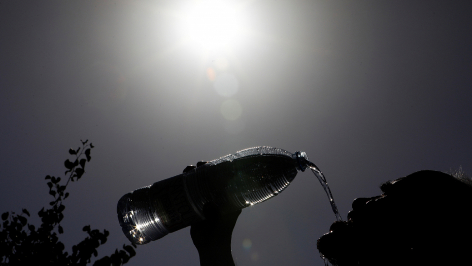 REKORDNE TEMPERATURE U AMERICI U pojedinim gradovima izmereno čak 50 stepeni