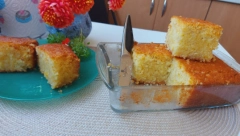 Brz, preliven kolač sa kokosom i narandžom – Prava letnja poslastica, zagolicaće vašu maštu (VIDEO)