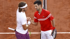 KAKO TE NIJE SRAMOTA!? Cicipas ne zna da prihvati poraz, ponovo je žestoko optužio Đokovića!