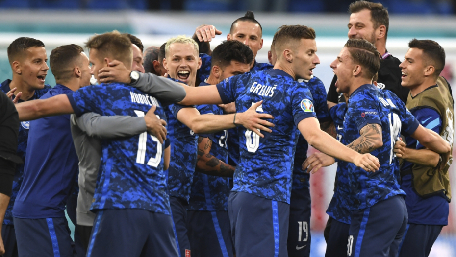 AUTSAJDERI TRIJUMFOVALI! “Sokolovi” zgrabili tri boda, Poljskoj ne pomaže ni Levandovski!