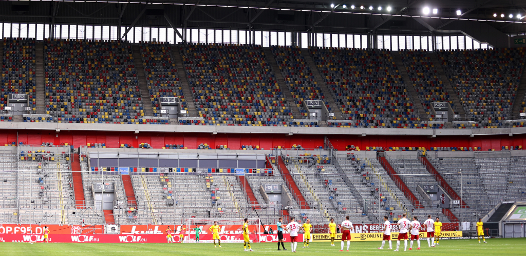 PADA SVETSKI REKORD Više od 50.000 navijača na rukometnom meču!