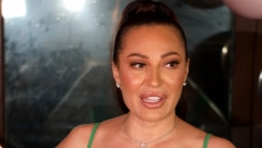 CECA SA UNUKOM UŽIVA NA KIPRU Pevačica pokazala kako se provode na bazenu velelepne vile