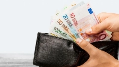 EVO ZAŠTO NIKAD NEMATE NOVCA! Ako radite neku od ove 4 stvari bićete zauvek siromašni