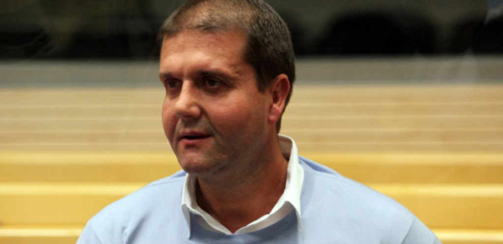 NIJE VLASNIK LUKSUZNE VILE U KOJOJ SLUŽI KAZNU: Darko Šarić sa nanogicom u kući svog kuma košarkaša!