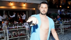 DOLAZILA JE I POLICIJA, PODNEĆE TUŽBU Radnici se oglasili i raskrinkali Marka Miljkovića nakon incidenta u marketu, komšije takođe razvezale jezik