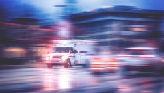 TEŠKA NOĆ ZA HITNU POMOĆ: Dvoje dece povređeno u udesu