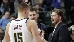 SA NJIMA JE UVEK ZEZANJE Novi šou Jokića i Dončića! (VIDEO)