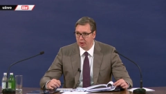 Vučić najavio novo povećanje plata i penzija
