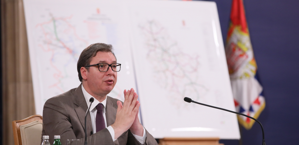 MOLI SE PREDSEDNIK VUČIĆ DA HITNO REAGUJE Recite sve! Oni krše zakon i rade na štetu građana