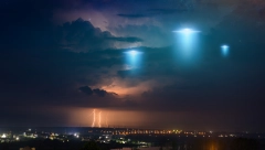 "VIDEO SNIMCI NLO-A SU POVERLJIVI" Olgasio se Pentagon