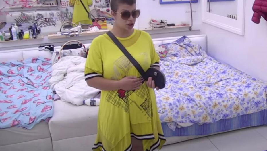 KLEPTOMANKO JEDNA, ŠTA TRAŽIŠ TU?! Uhvaćena u krađi, Đedović urlao da Kulićevu nakon što je video šta radi pored tuđeg kreveta (FOTO)