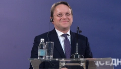 "OVO JE I NAŠ STAV" Varhelji pozdravio poziv Vučića predstavnicima RS