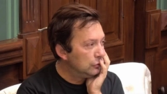 BIZARNIJE OD OVOGA NE MOŽE Zokija Šumadinca slikali u mrtvačkom sanduku?! (FOTO)