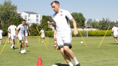 VEĆ RADI PUNOM PAROM Saničanin stigao na treninge Partizana, a onda otkrio "grobarima" veliki tajnu (VIDEO)