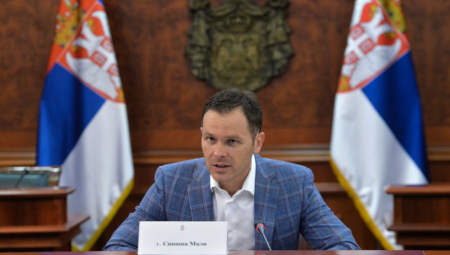 Siniša Mali: Zašto Đilasovi mediji ne pišu da su za vreme vlasti njihovog vlasnika nacionalne penzije kasnile i po godinu dana?