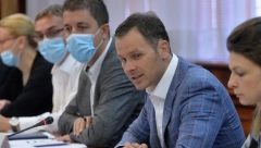 VLADA SPREMNA DA ULAŽE U EKOLOGIJU: Siniša Mali predsedavao Radnom grupom za zelene obveznice