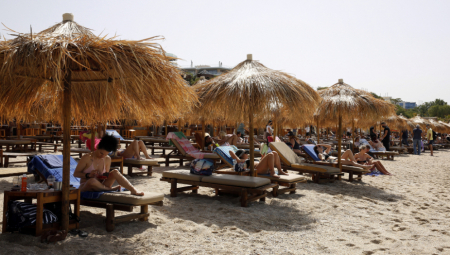 UPOZORENJE ČOVEKA KOGA SU U GRČKOJ OJADILI LOPOVI:Voze crni golf, kradu po apartmanima, a ovo je njihova taktika ulova plena!