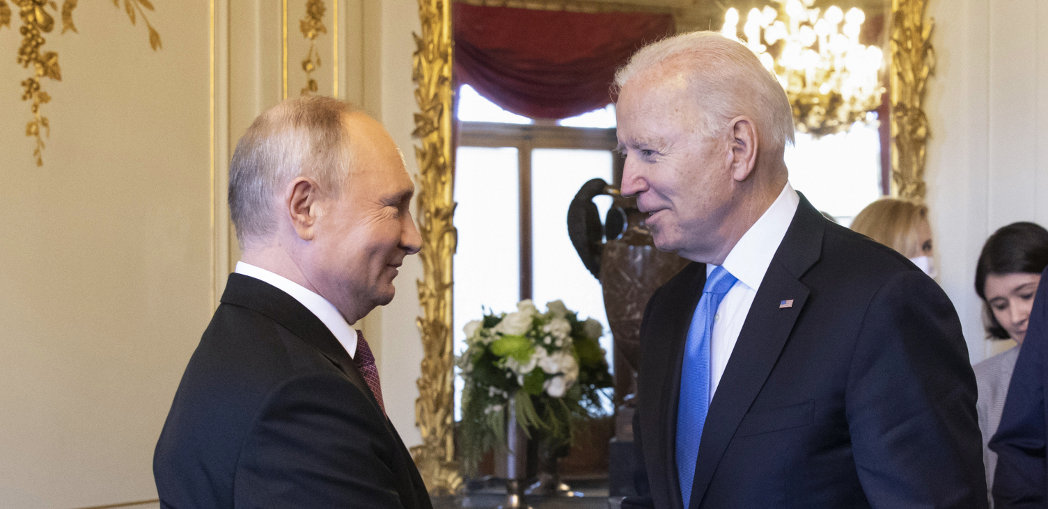 BAJDEN MISLI DA JE NAŠAO OPRAVDANJE "Putin i kovid krivci za rekordnu inflaciju u SAD"